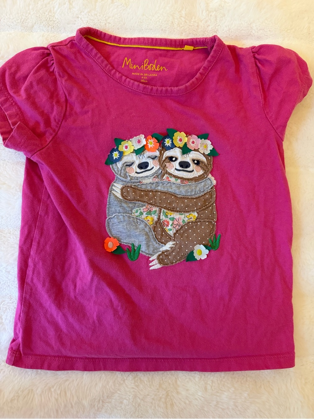 Mini Boden Bright Fuchsia Sloth Applique Tee